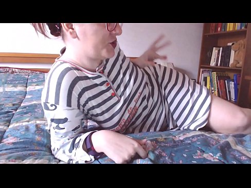 ❤️ Gabh an coileach mòr dubh seo nad bheul tràill bheag ❤ Porno aig gd.hentaidude.ru ️❤